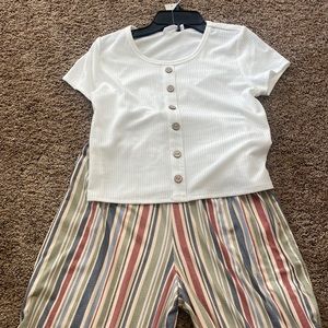 Two piece set. Super cute, never been worn!